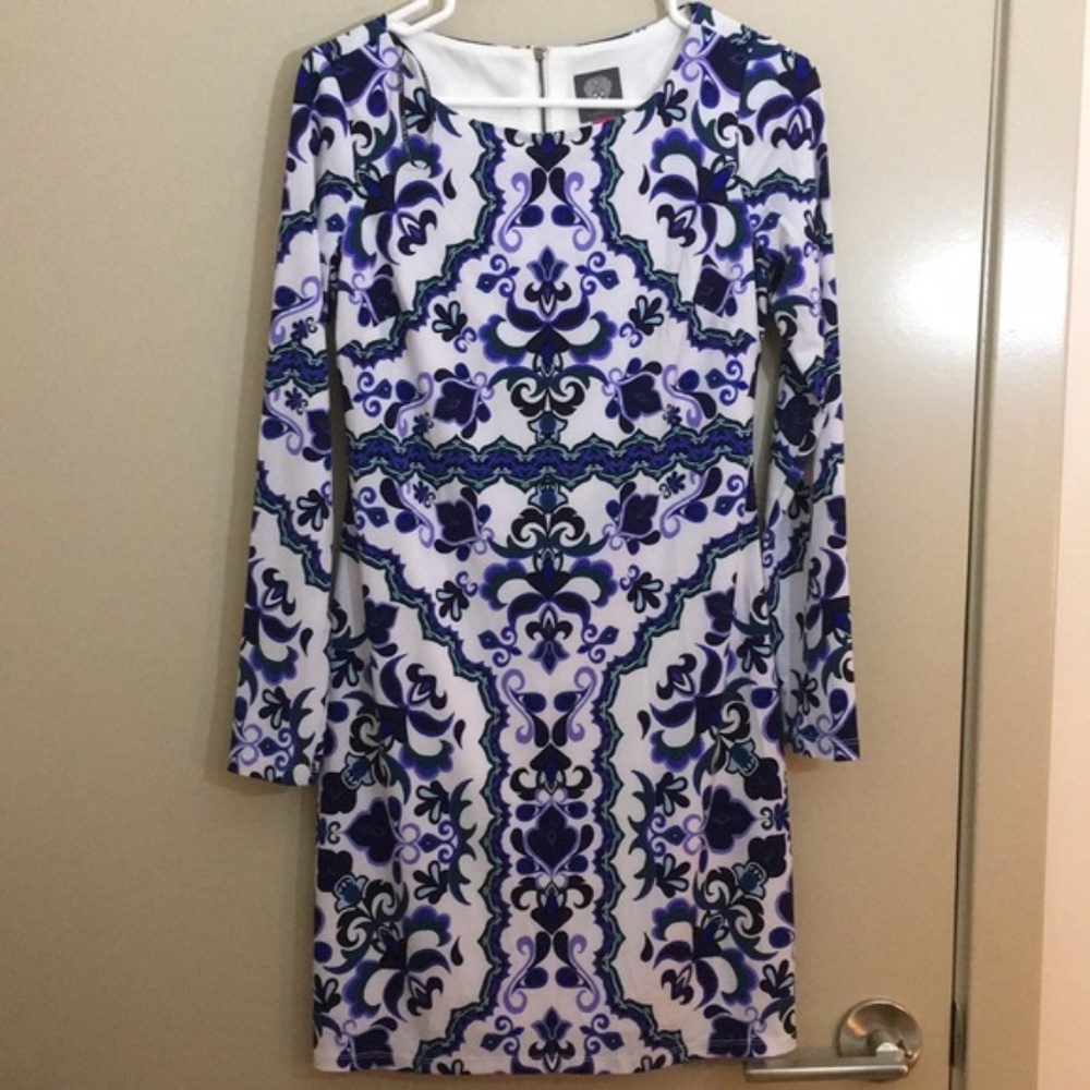 NEW Vince Camuto Jersey shift floral dress